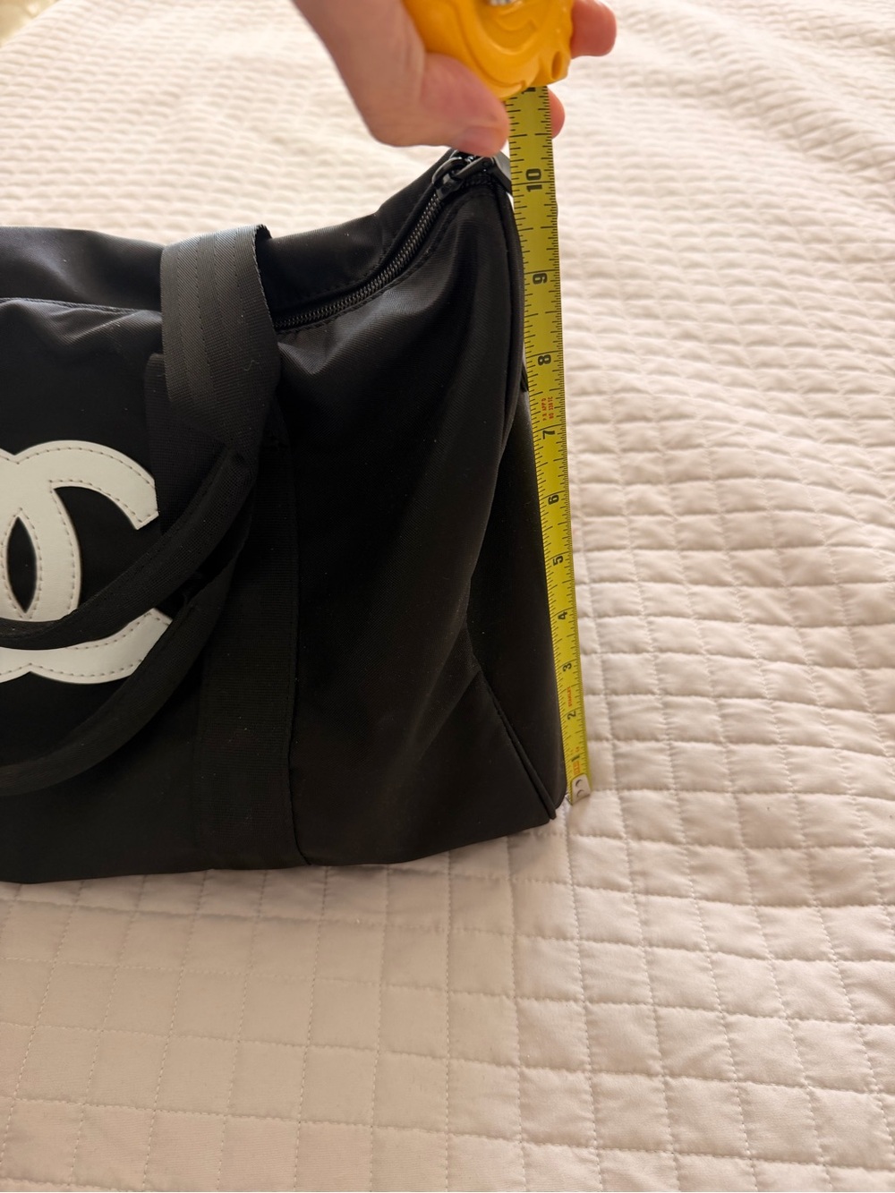 Chanel Black Canvas Shoulder Bag - Picture 4 of 10